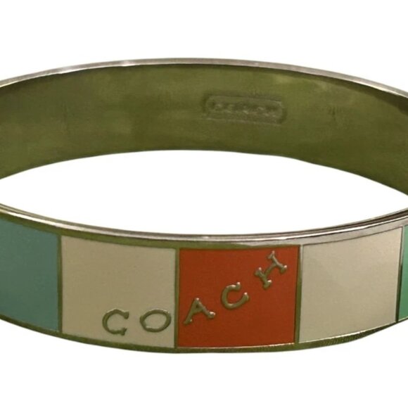 🎄 NWOT 🎀 COACH 🎁 LOGO ENAMEL MULTICOLOR LOGO BANGLE BRACELET 🎁 WITH DUST BAG - Picture 2 of 4